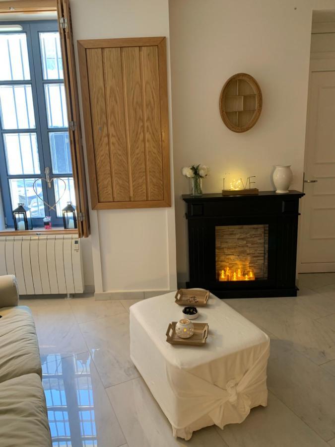 C'Est Une Maison Bleue Carcassonne Ngoại thất bức ảnh
