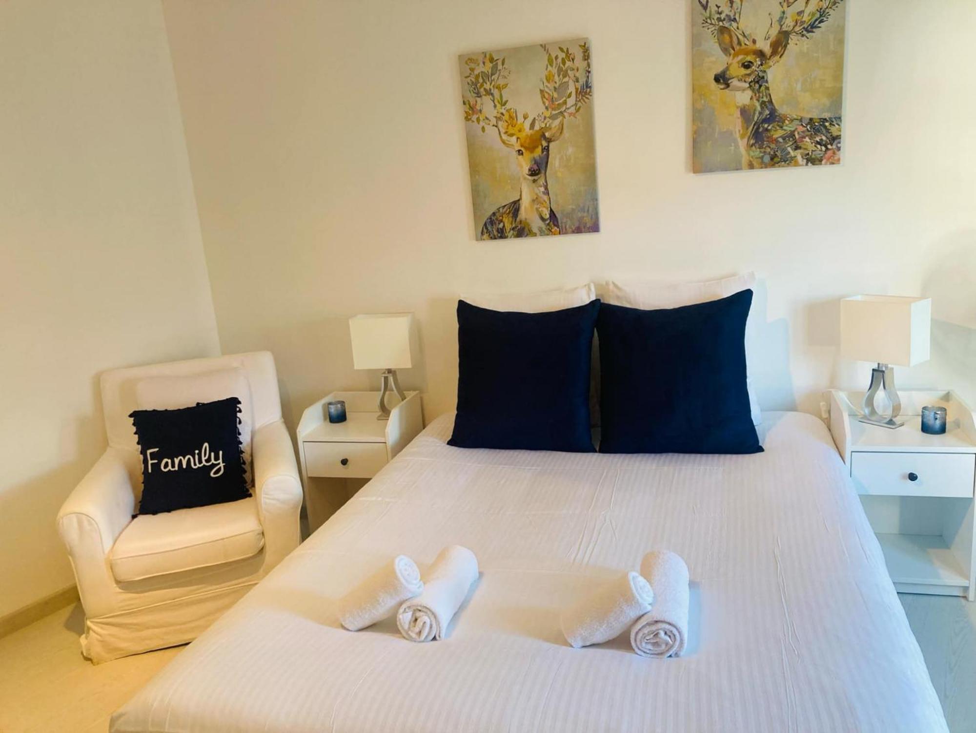 C'Est Une Maison Bleue Carcassonne Ngoại thất bức ảnh