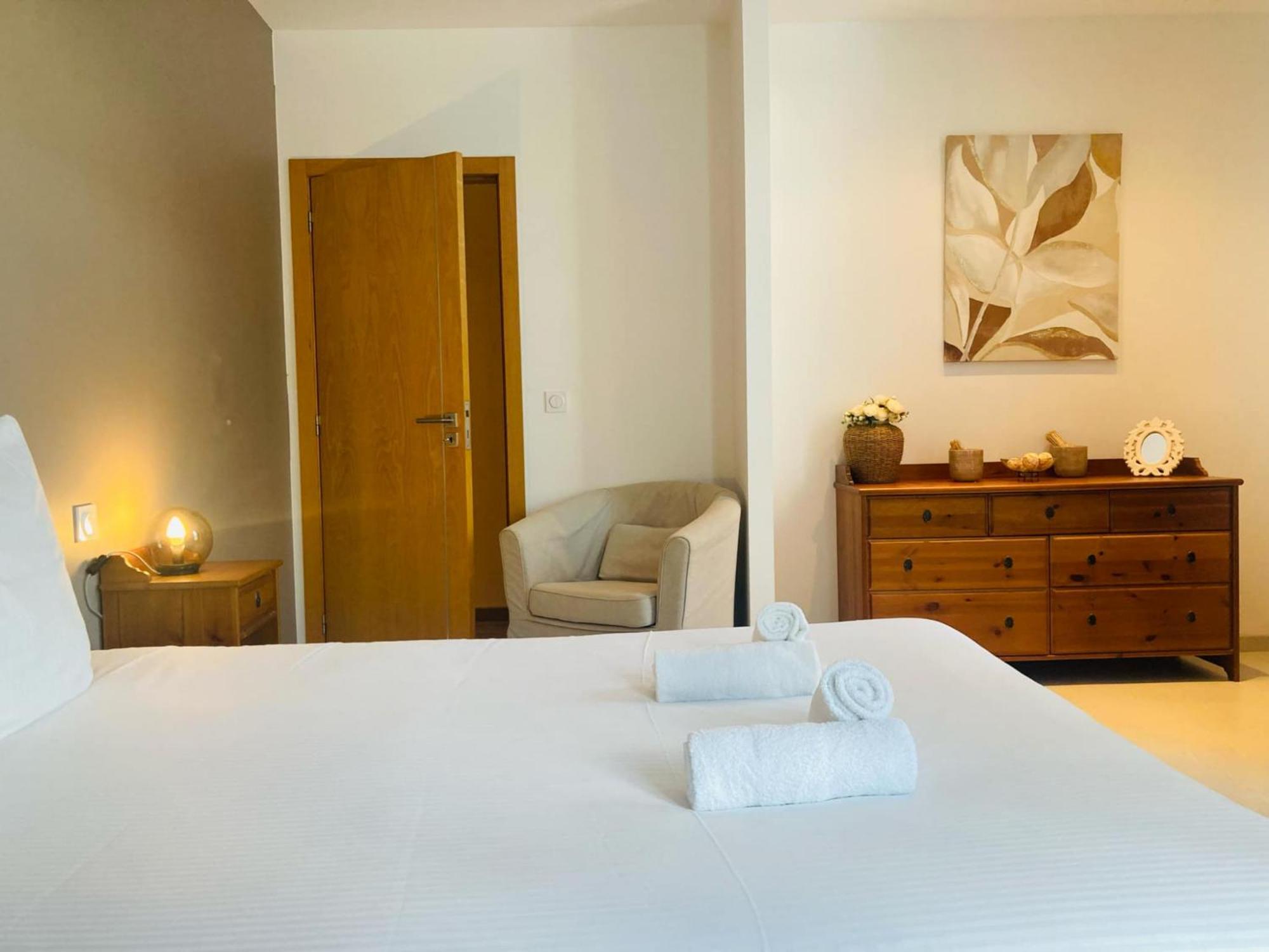 C'Est Une Maison Bleue Carcassonne Ngoại thất bức ảnh