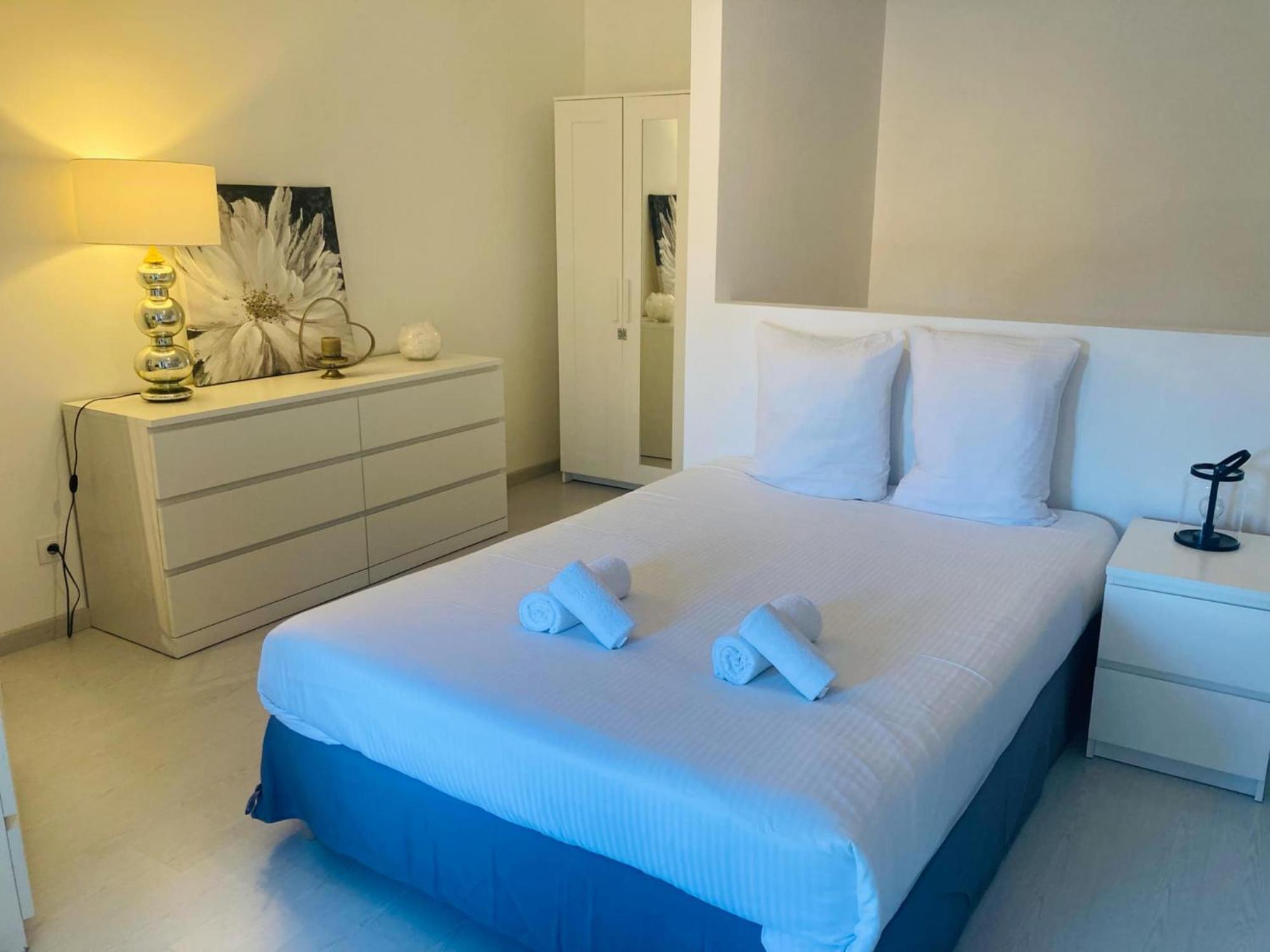 C'Est Une Maison Bleue Carcassonne Ngoại thất bức ảnh